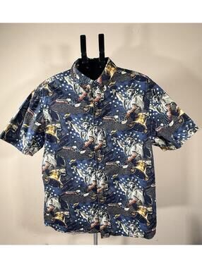 American Legacy Patriotic Men's Shirt Statue of Liberty Bell Flag Size Large